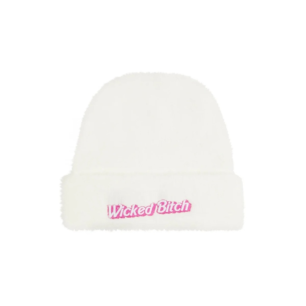 Women’s White Fuzzy Beanie